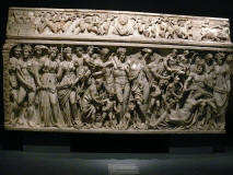 Sarcophagus_with_Dionysus_and_Ariadne-IVaIII-adc