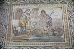 Zeugma_Museum_Andromeda-perseo-mosaic