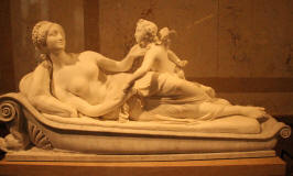pompeo-marchesi-venus-amor-1838-kunsthistorisches-museum-viena-anarkasis