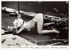 helmut-newton-smoking-nude-1991